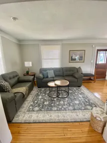 *Prime Central Location* 418 Lakeview Retreat - Image 2