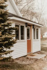 The Howdy House! - Image 3