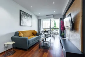 2 Bedrooms / Pool / Parking / AC - Image 2
