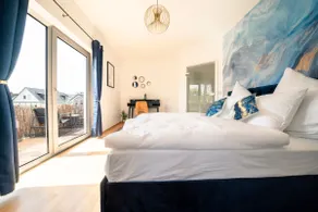 Penthouse-Suite near University - Image 4