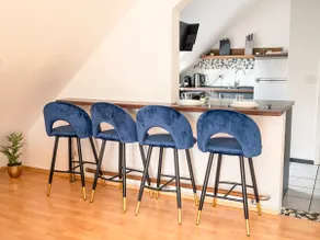 Penthouse-Suite near University - Image 3