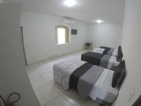Pousada do Comércio, Single Quadruple Room A/C - Image 2