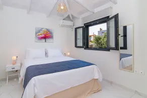 Joy Superior Apartment Sea View - Image 2