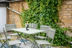 High Street | Sleeps 7 | Garden | Central Location - Image 3
