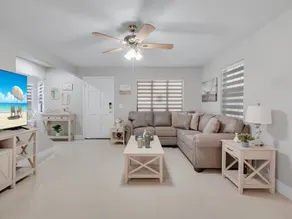 Aqua Vista Getaway - Image 4