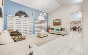 DC Luxury House - Image 5