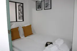 Zentrales schickes Apartment - Image 5