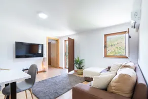 2Bedroom Villa/Aptmnt - Empty - Image 2