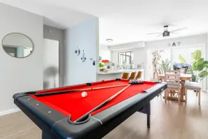 Ocean Eyes|3 Blocks To Beach|Pool Table|Bikes - Image 2