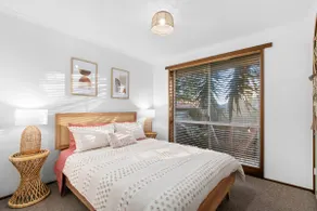 3 Bed Rm Home with style & comfort you will love - Image 3