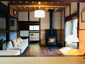 Pets allowed, BBQ facilities, parking and WiFi camping - Image 2