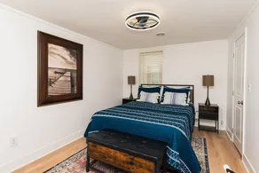 ”The Hive”-Downtown Berlin, 4 BR, Sleeps 8, 2 Bath - Image 3
