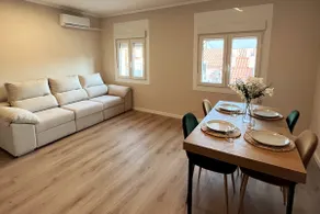 Sunny & remodeled Apartment - Image 4