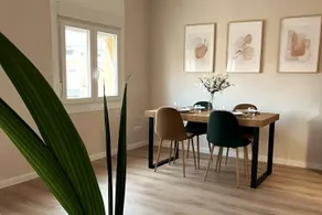 Sunny & remodeled Apartment - Image 3