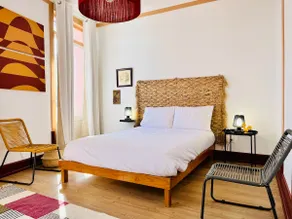 Romantic Rose Apartment - Image 3