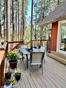 Dogwood Cabin | Cozy Cabin & Spacious Deck - Image 3
