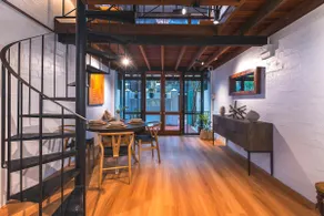 Industrial Chic in the Heart of Fremantle - Image 3