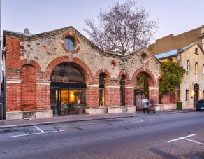 Industrial Chic in the Heart of Fremantle - Image 4