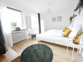 69 m², central, balcony, stylish - Image 4