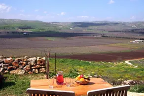 Aviv in the vineyard - a double cabin with a Jacuzzi in front of a stunning view of nature - Image 4