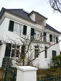 Peaceful Apartment-3 Zi, Loggia & Garden in Blankenese - Image 2