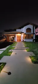 Beautiful House on the Dam - Image 4