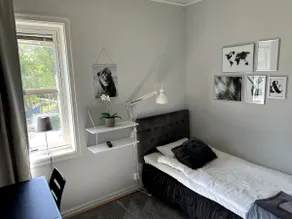 Spacious apartment in Kungälv. - Image 4