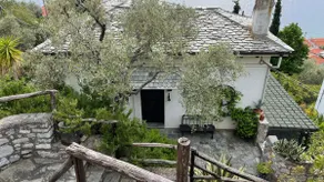 Iris Sea View Villa - Image 5