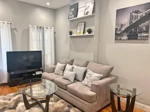 Modern & Elegant - Image 2
