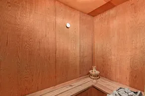 Desert Paradise: Pool, Hot Tub, Sauna & Minigolf - Image 3