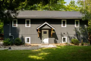 Gould Lake Getaway - Image 2