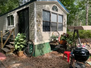 Stable Cabin - Image 2