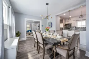 3 bedroom 1 bath house-Free Parking-10 min to EWR. - Image 3