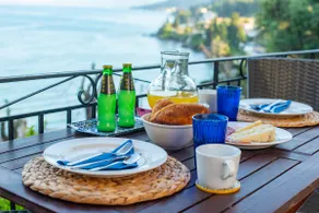 Pergamonto -above the beach - Image 2