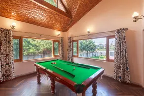 StayVista Pinewood Villa Near Srinagar Airport - Image 4