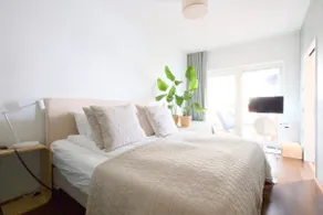 Central Suite with Sauna - Image 2
