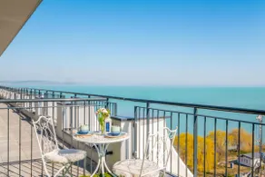MyFlat Lux Penthouse 901 - design | full panorama - Image 2