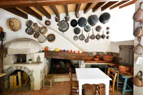 Lughia - Image 4