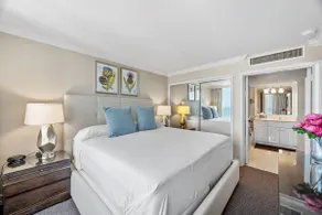 One Bedroom Full Ocean View - Image 5