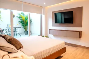 01 Luxury Apartment Toscana style, brand new - Image 2