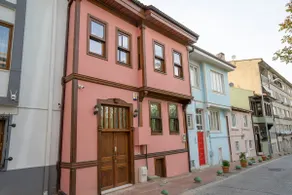 Historic Turkish House With Private Garden - Image 2