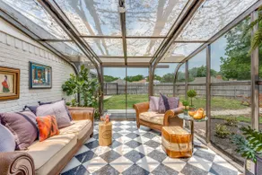 Cozy Designer Family Home Arcade Park Tennis Trail - Image 3