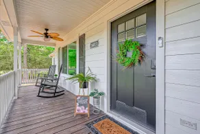 Modern Country Home in Magnolia - Image 2