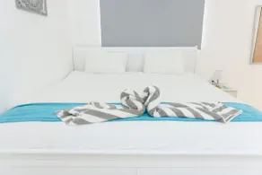 Charming Stay at Lelia - Image 2