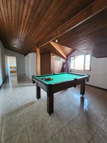 Large house with pool - excellent location - Image 3