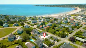 Ellery Beach Bungalow #43– Walk to Beaches & Bites - Image 2