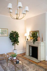 Charming Apt. with Marble Mantel - Image 2