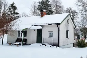 Cozy cottage with hot tub - Image 2
