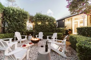 'Blooms At Berry' - Luxury in the Heart of Berry - Image 3