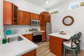 2bed and 1bth, Nice BBQ, Quiet neighborhood - Image 2
